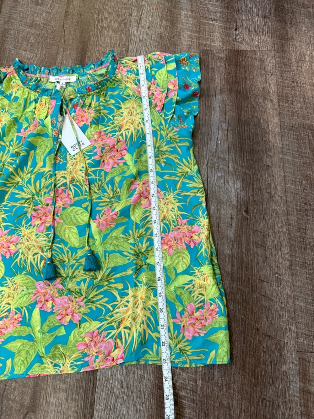 Rose & Olive Aqua Tropical Floral Tassel V-Neck Blouse - Picture 12 of 14